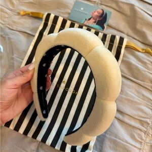 NWOT Lele Sadoughi Velvet Scalloped Headband in Latte